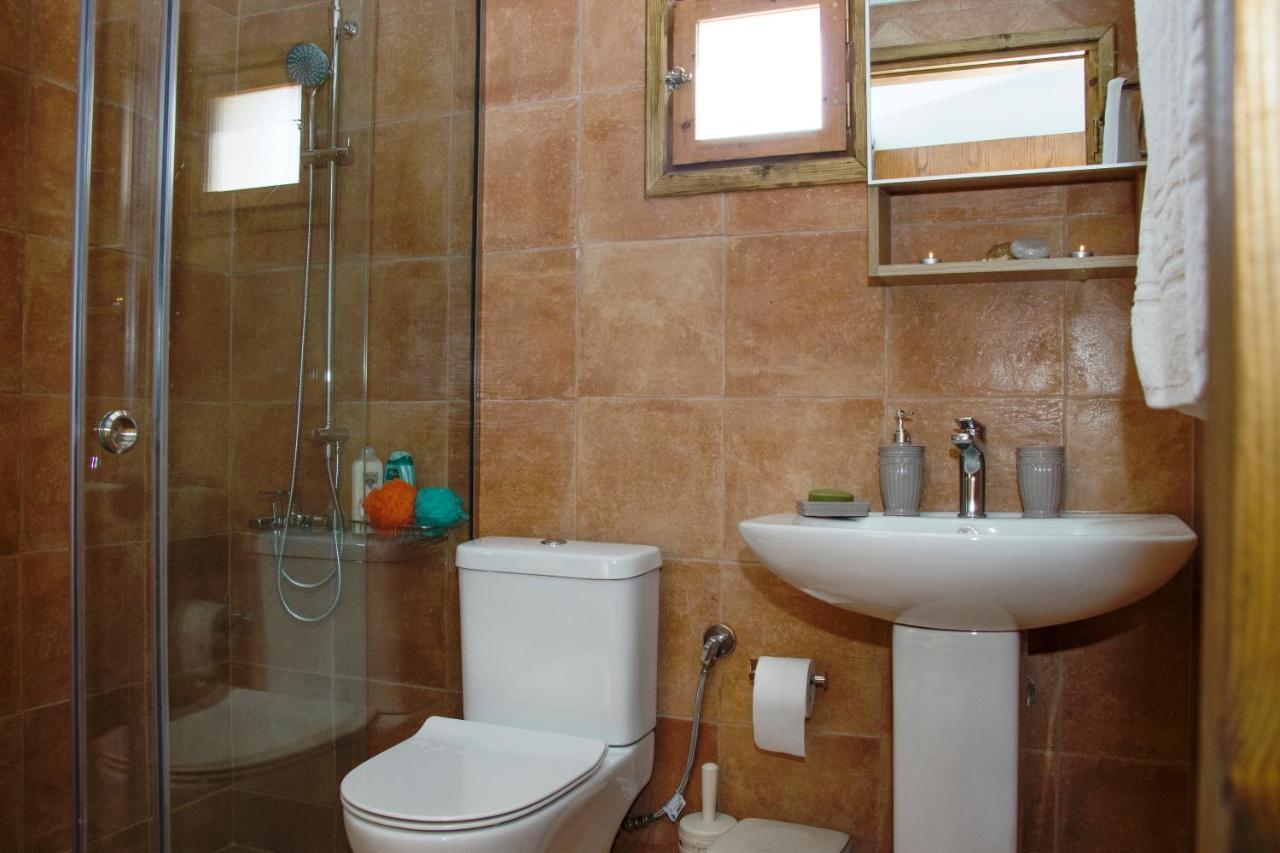 Villa Argyro Триопетра Екстериор снимка