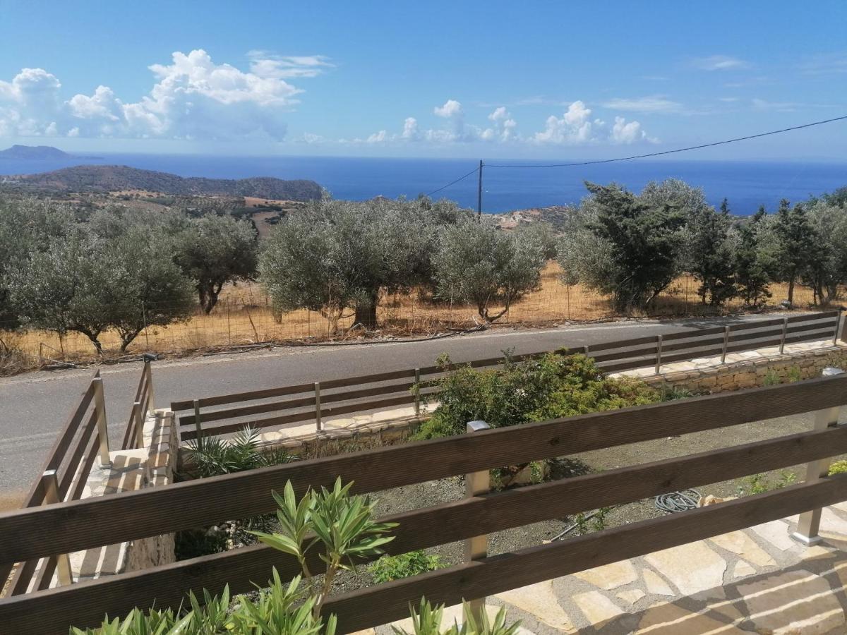 Villa Argyro Триопетра Екстериор снимка