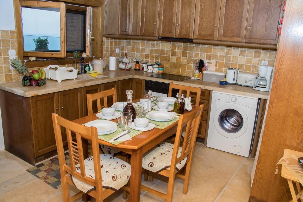 Villa Argyro Триопетра Екстериор снимка